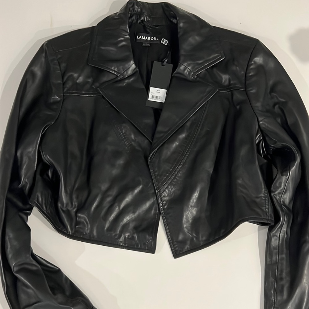 LAMARQUE-brand new never worn cropped leather blazer